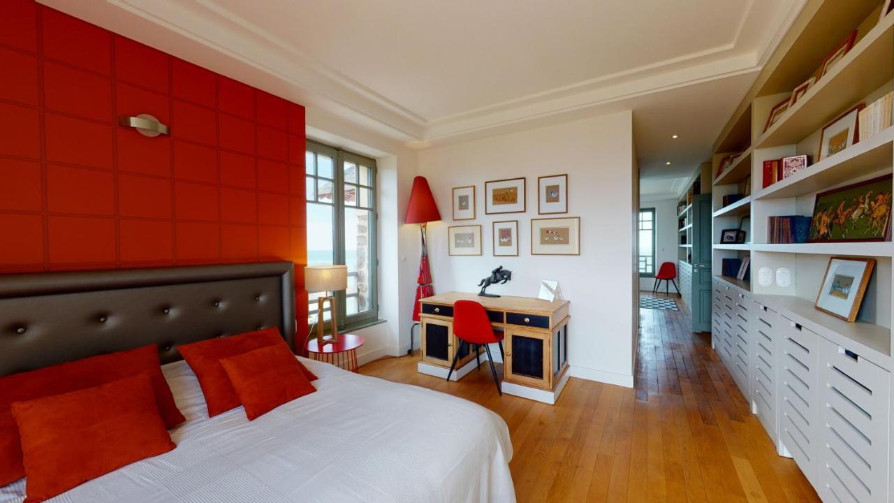 Les Roches Grises, Luxueuse Villa Face Mer, 4Etoiles, Spa Et Jardin Panoramique, Societe La Clef Decamp Γκρανβίλ Εξωτερικό φωτογραφία