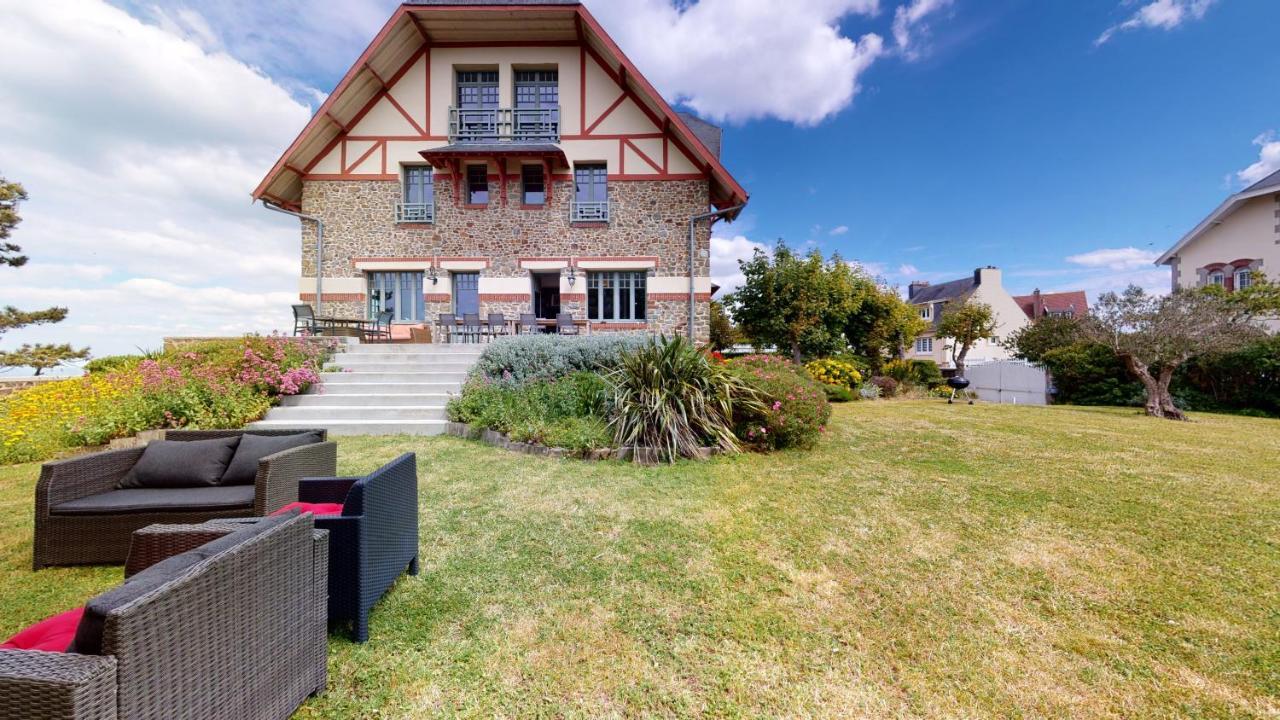 Les Roches Grises, Luxueuse Villa Face Mer, 4Etoiles, Spa Et Jardin Panoramique, Societe La Clef Decamp Γκρανβίλ Εξωτερικό φωτογραφία
