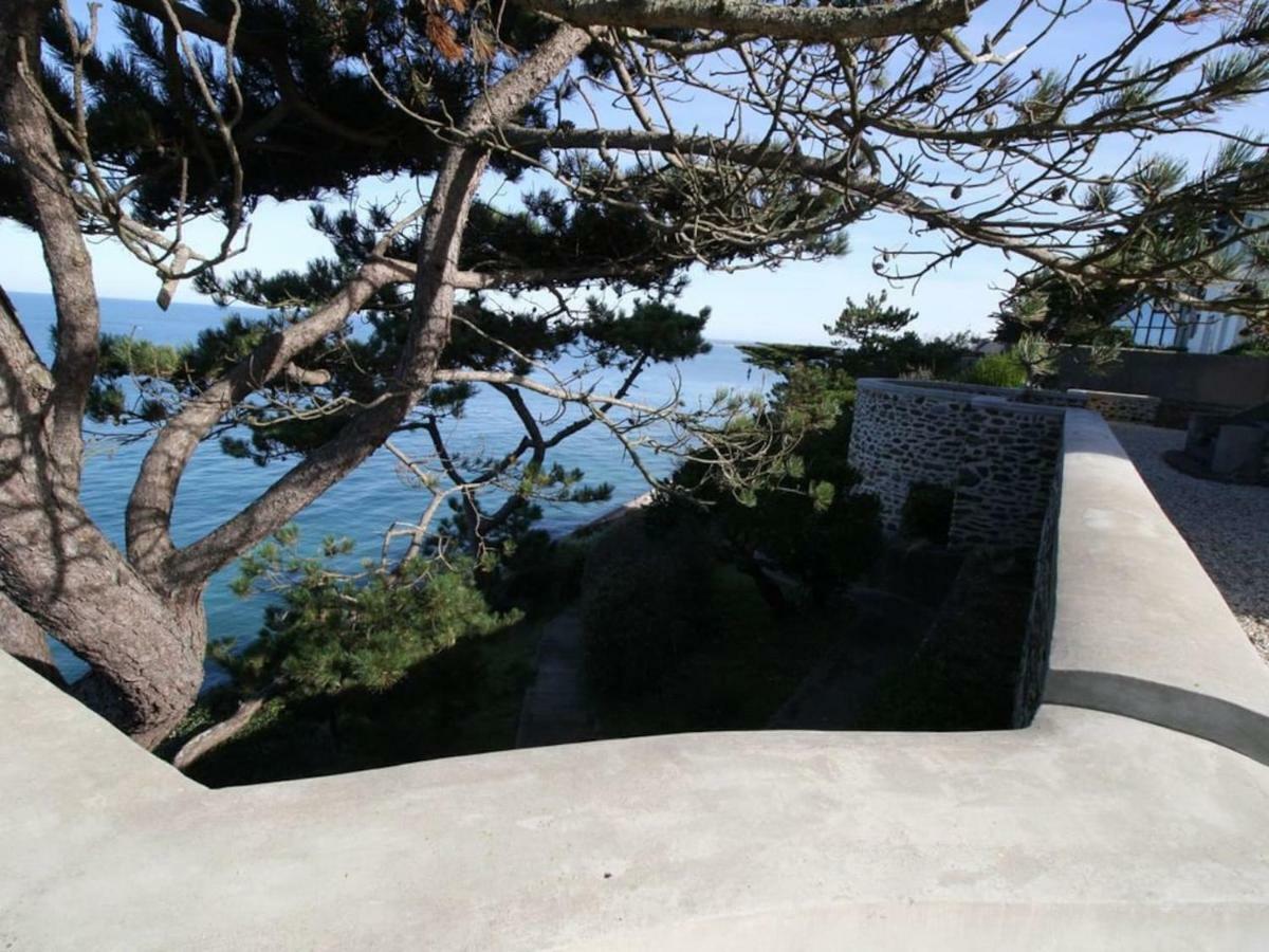Les Roches Grises, Luxueuse Villa Face Mer, 4Etoiles, Spa Et Jardin Panoramique, Societe La Clef Decamp Γκρανβίλ Εξωτερικό φωτογραφία